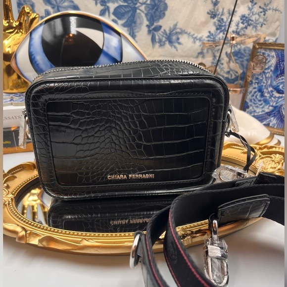 🆕 CHIARA FERRAGNI 🧿 NWT Eyelike-Motif Borsa Crossbody Bag - Black 🧿 - Picture 12 of 14